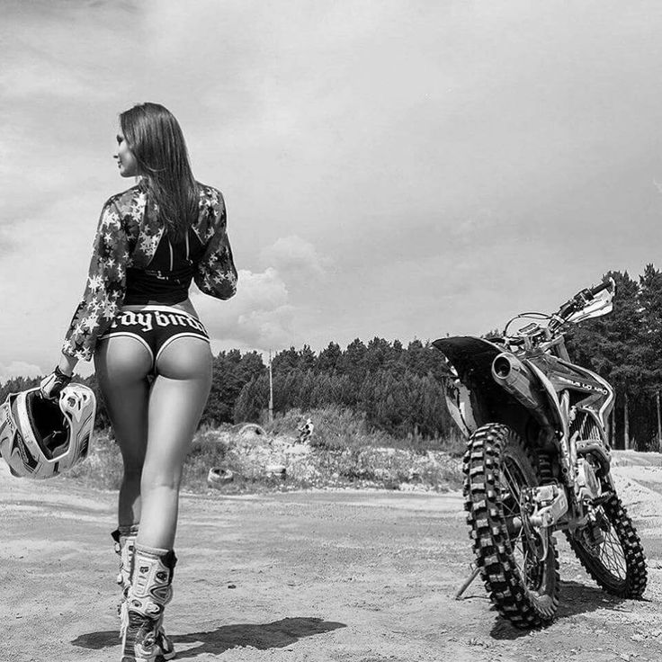 Beautiful girls and motorcycles in Betin