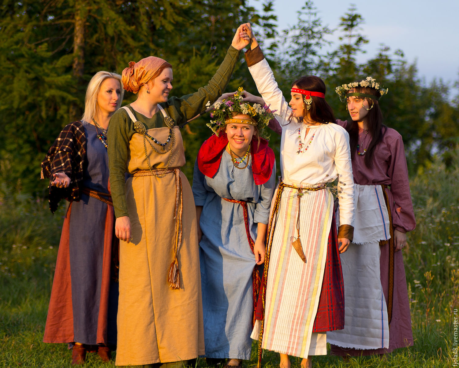 Sexy model Slavic women in Betin